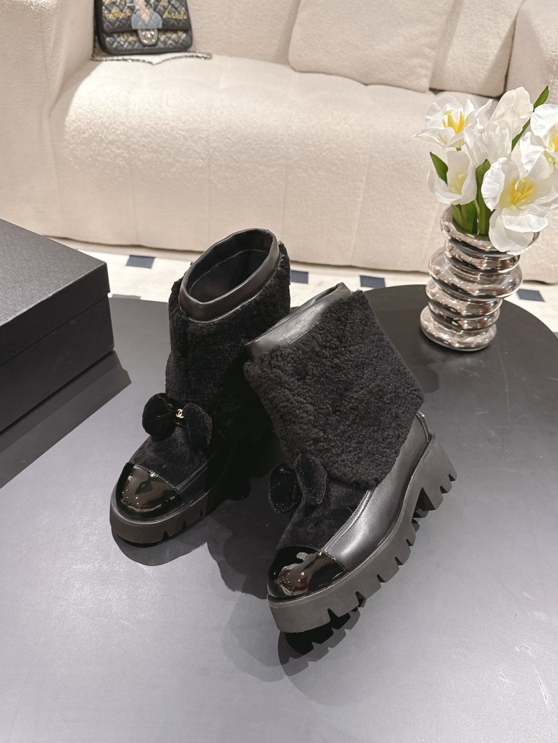 Ch**el boots